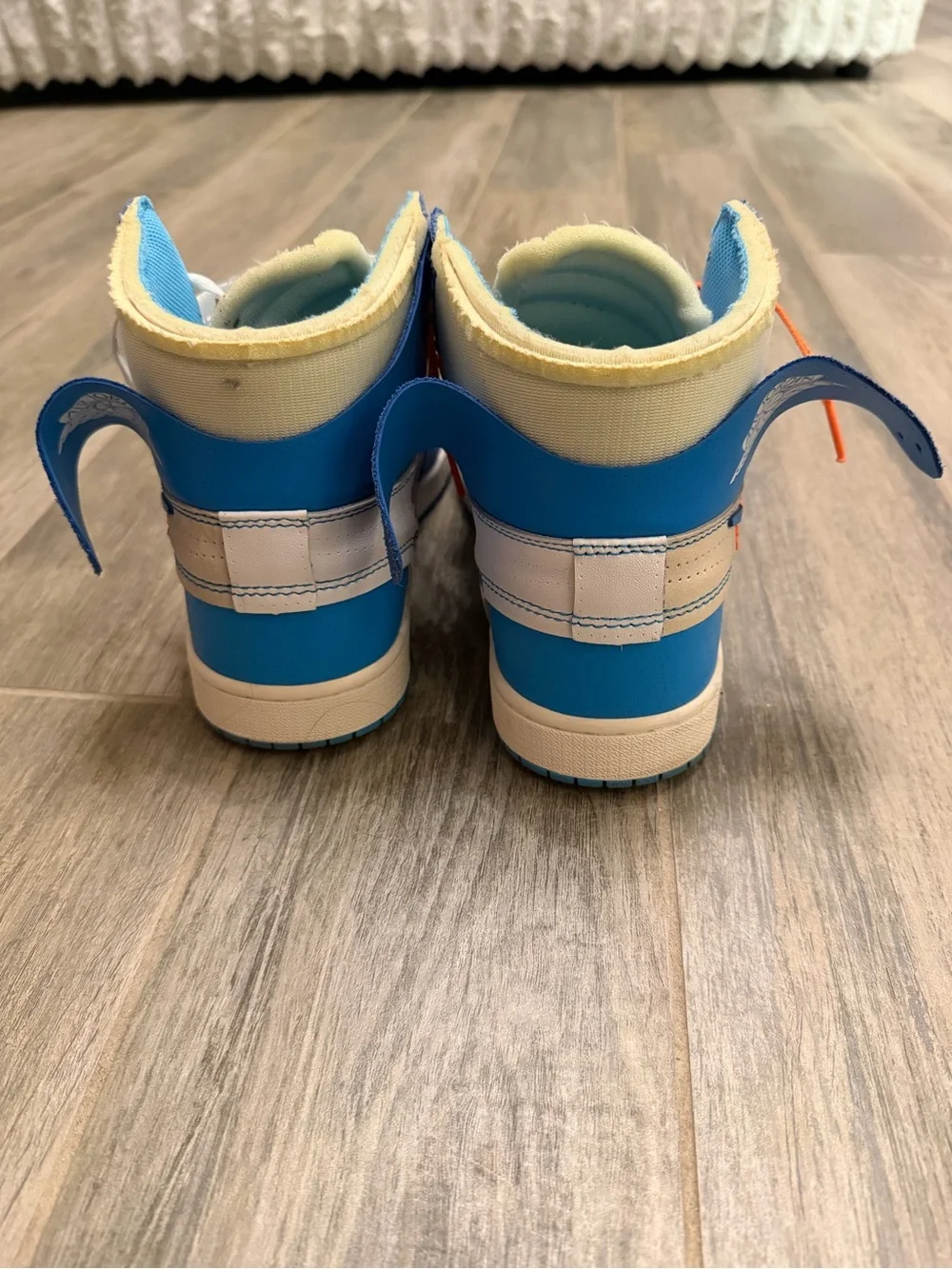 Off-White x Air Jordan 1 Retro High OG 